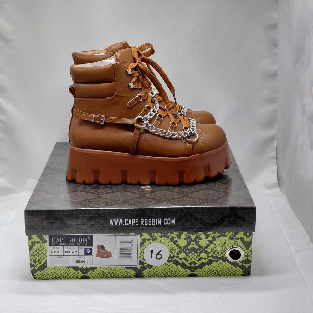 Cape Robbin Womens Kristan Combat Boots Size 9 Brown Chunky Platform Lace Up